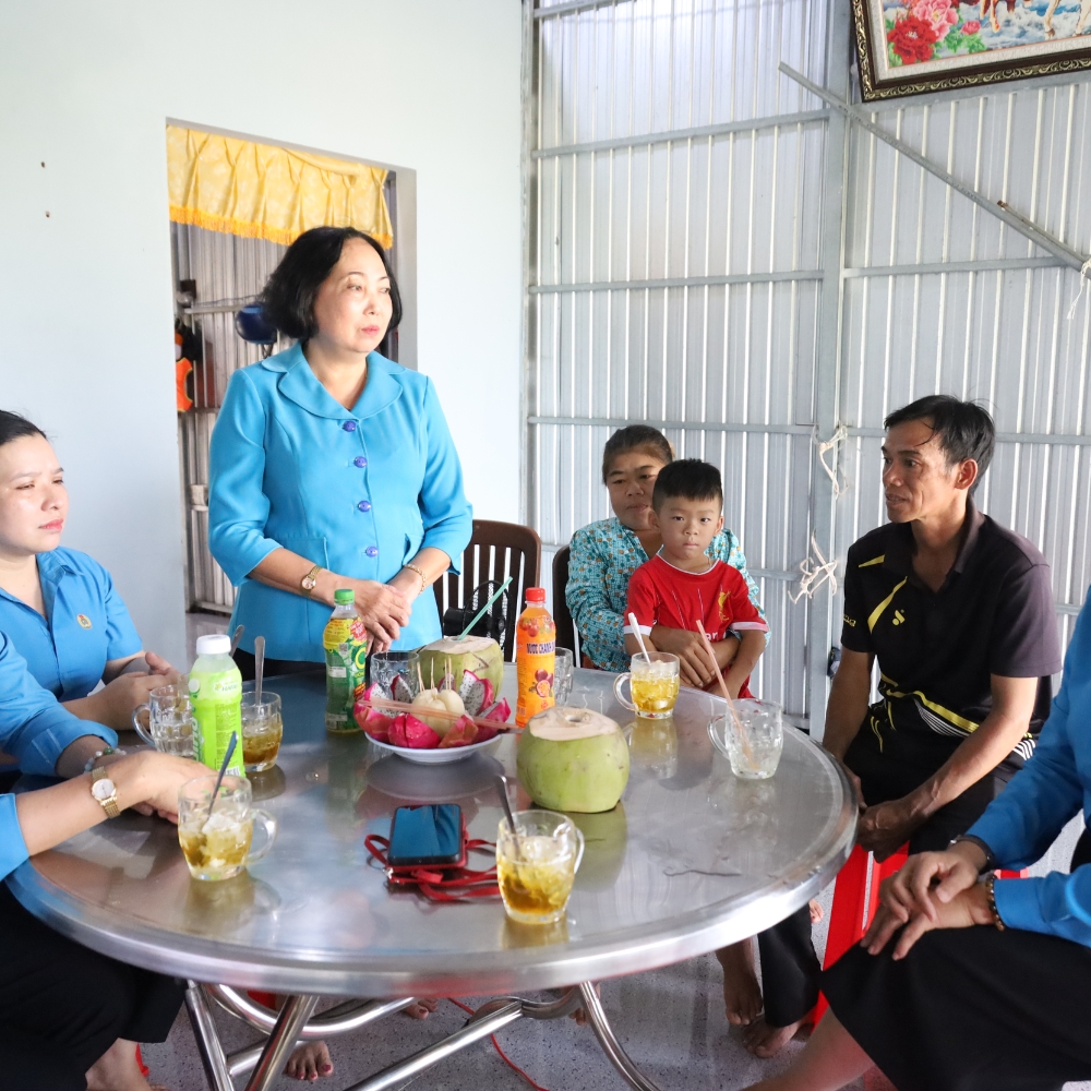 Chi Bộ Liên Đoàn Lao Động Tỉnh Thực Hiện “Mỗi Tổ Chức, Mỗi Cá Nhân Gắn Với Một Địa Chỉ Nhân Đạo”